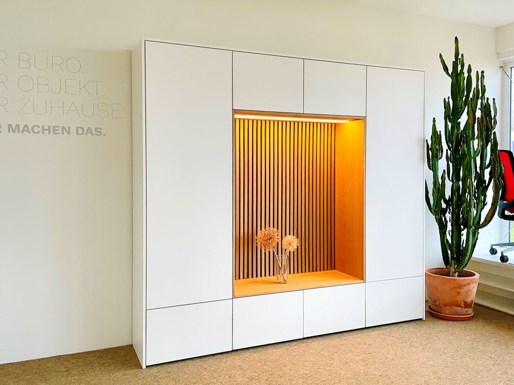 20240118-Musterschrank