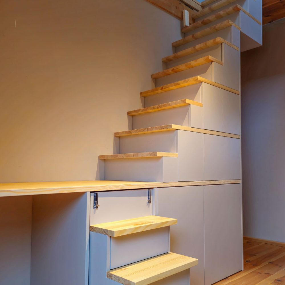 20240118-Treppenschrank_1